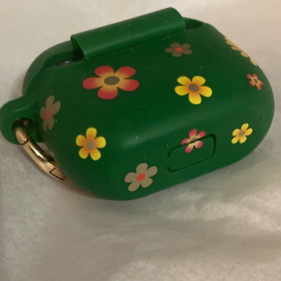 💜Marc Jacobs Green Floral AirPods Case - Picture 3 of 5